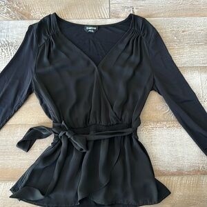 Bebe v neck blouse